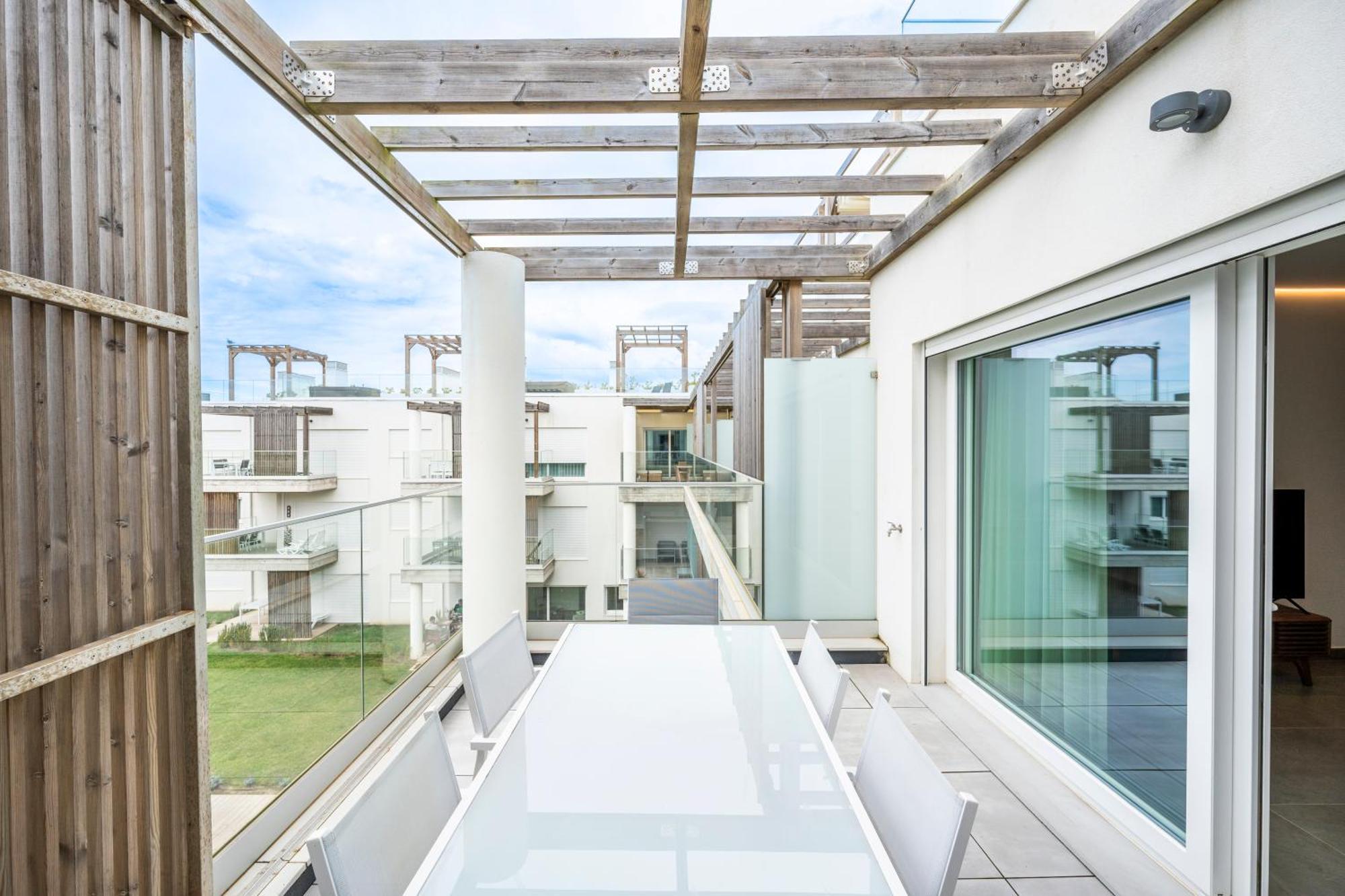 Mar A Vista - Condominium With Pool, Gym And Sea Views Nazaré Oda fotoğraf